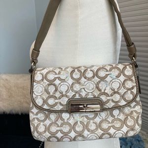 Coach tan logo w/subtle sequence tan leather strap NWOT silver hardware